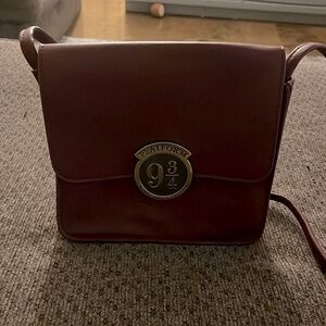 Harry Potter 9 3/4 Crossbody Bag